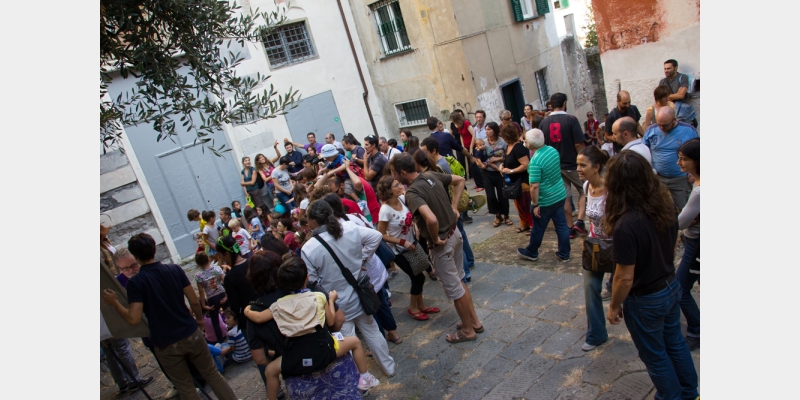Piazza delle lingue - foto di Silvia Partuno - #inscattastorie